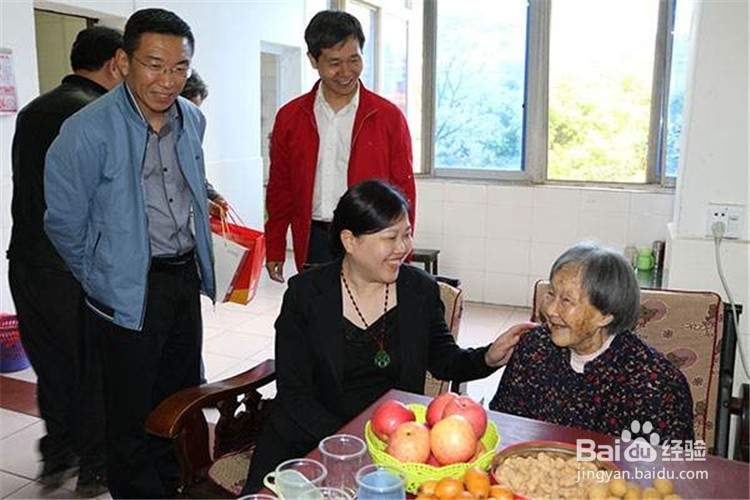 老人不让赡养怎么办