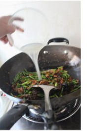 三招巧做美味山西过油肉的做法