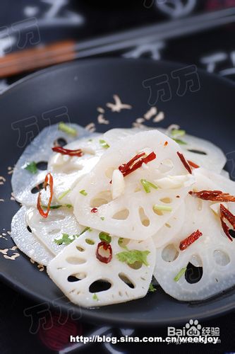 不容错过的花香藕。【炝拌凉藕】