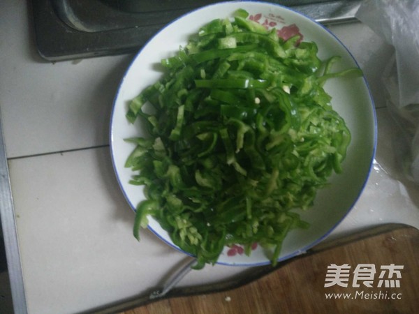 洋葱炒肉的做法