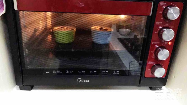 葡萄干面包布丁