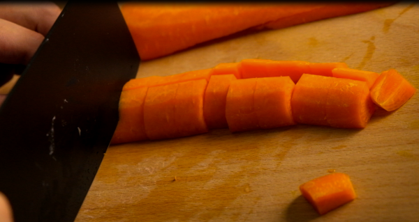 土豆胡萝卜排骨丸子汤