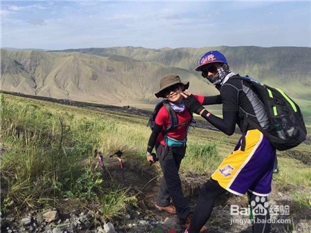 户外徒步旅行怎么避免野兽