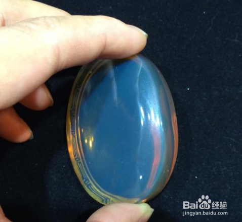 月光石鉴定真假最简单的方法