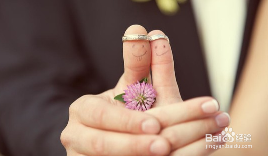 对戒挑选应该注意些什么