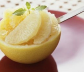 冬季吃柚子有什么好处