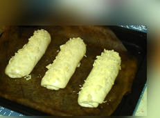 调理肉松面包的做法