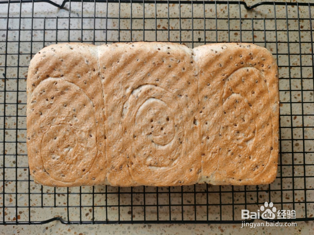 全麦奇亚籽吐司的做法