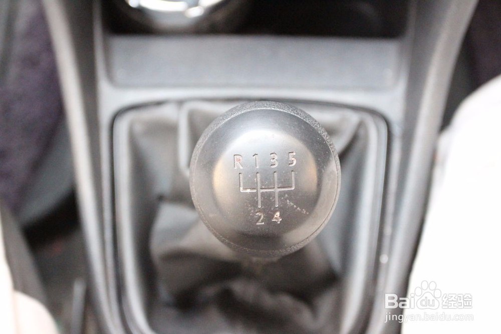 换档位时候如何操作