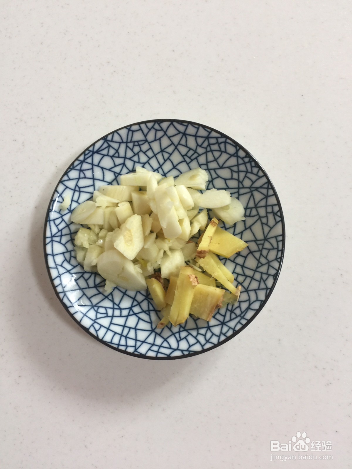 青豆炒虾仁的做法