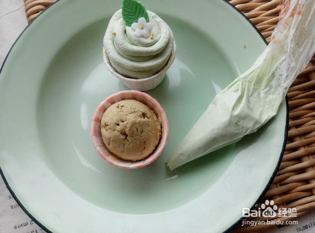 抹茶纸杯蛋糕的做法