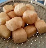 韭菜苔炒油豆腐