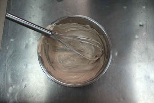 巧克力芒果草莓慕斯杯