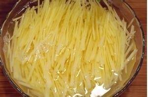 醋溜土豆丝,你真的会溜吗?记住这三点,一定好吃!