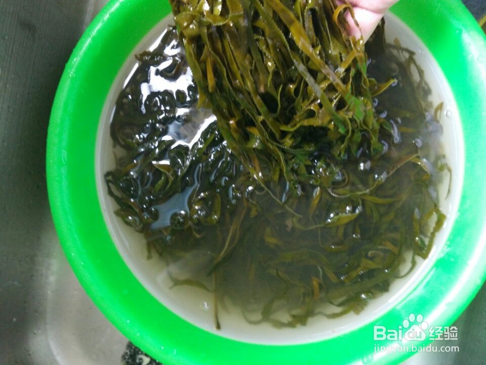 电饭煲熬海带骨头汤