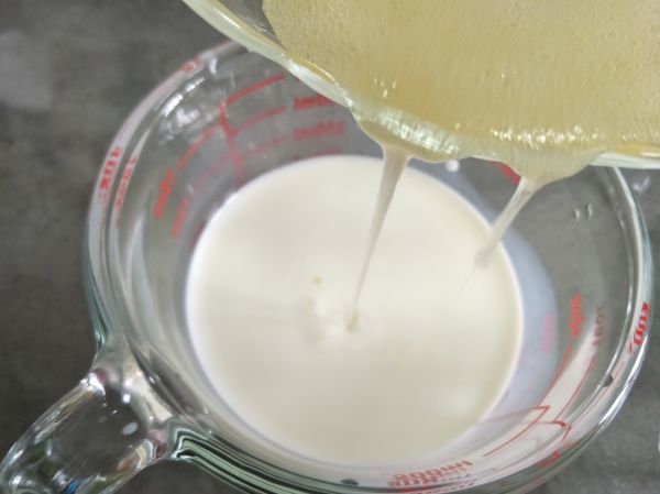 HelloKitty奶冻 清凉细腻奶味足