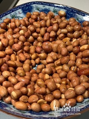 炒花生米——又松又脆，喝酒最佳搭档