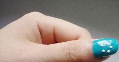 怎样画出最简单的美甲图案