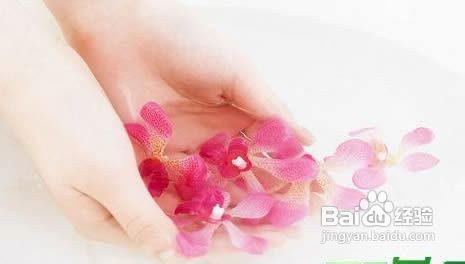 缓解经期头痛的三个方法