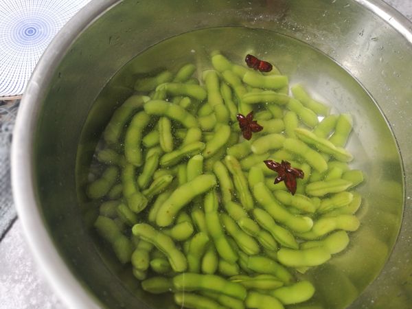 夏日爽品—凉拌毛豆