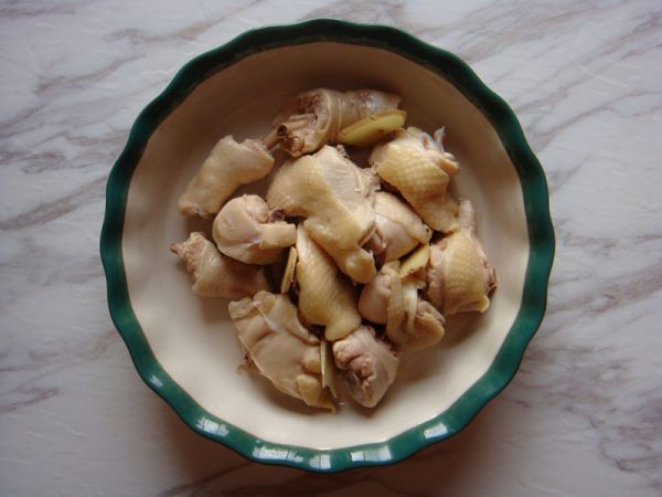 沙茶酱烧土豆鸡块