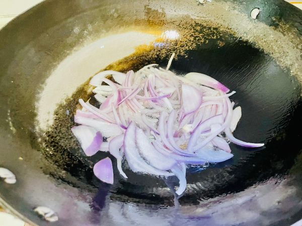 洋葱炒蛋就是香