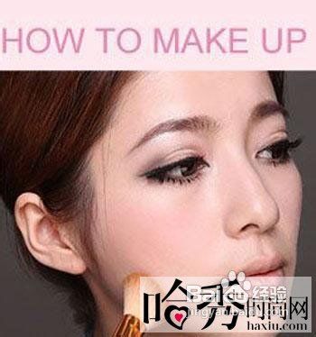 复古红唇妆的画法步骤