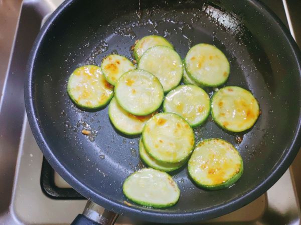 秘制鲜蚝西葫芦