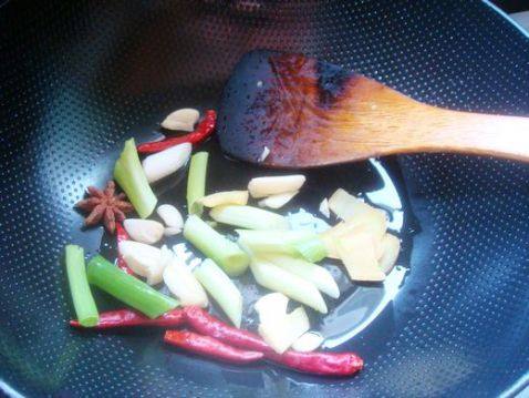 酸辣包菜最简单的做法，快来学学吧！