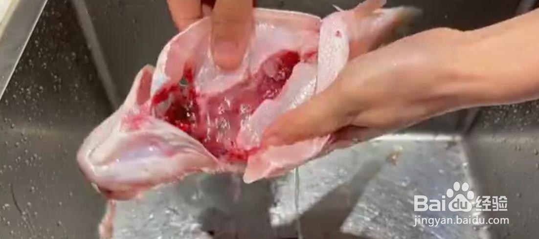 家常菜制作分享:清蒸鲈鱼的秘诀