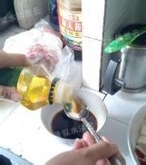 教你做红油香葱皮蛋豆腐