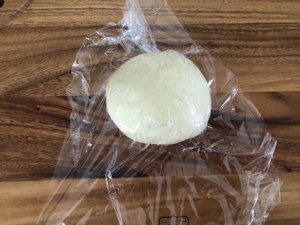 肉肠大虾番茄味披萨