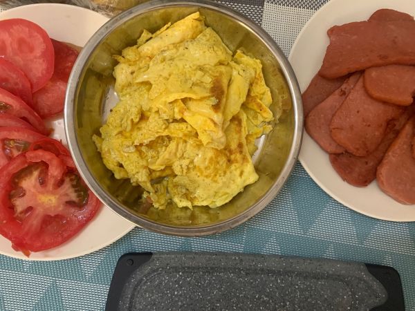 周一来份厚多士缓解周一综合症