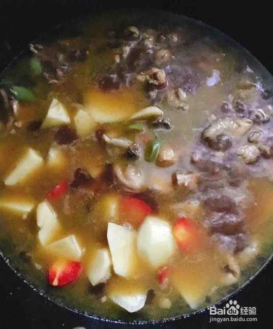 土豆炖鸡块怎么做