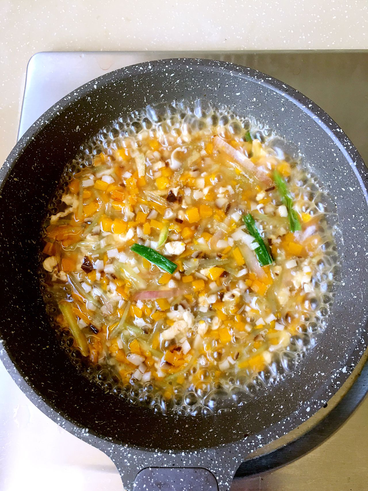 南瓜鸡肉焖饭的做法，快来学学吧！