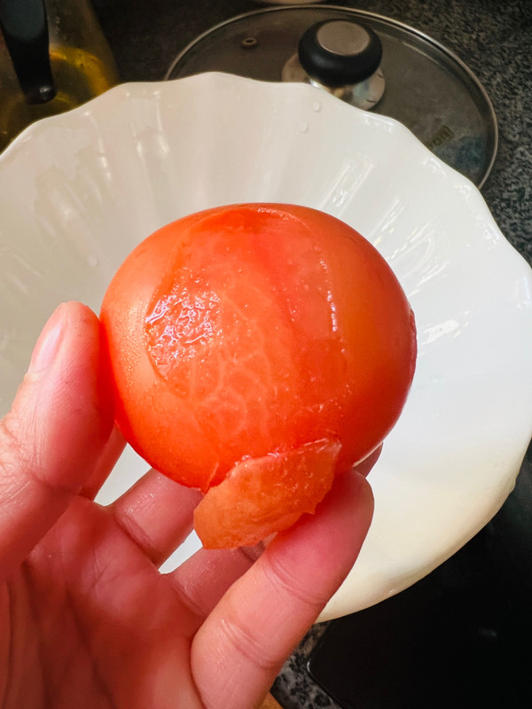 西红柿金针菇汤