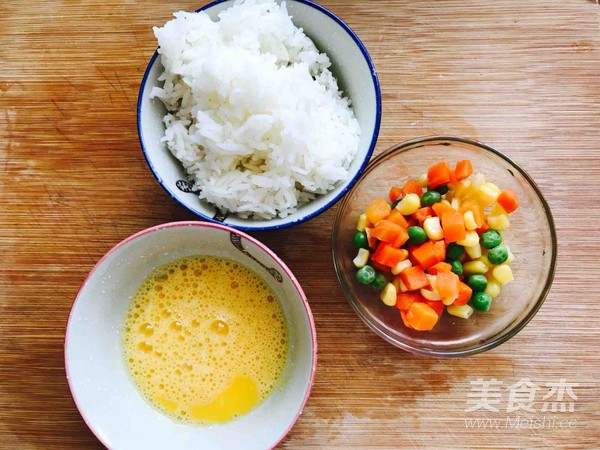 培根杏鲍菇酱油炒饭