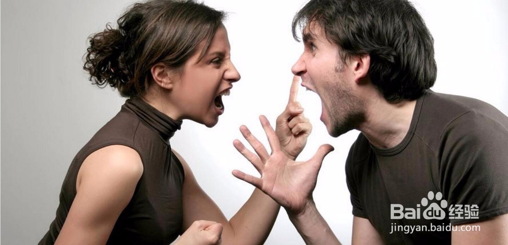 情侣之间吵架了怎么办？夫妻之间吵架该怎么做？