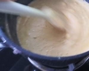 咸蛋肉松方块酥