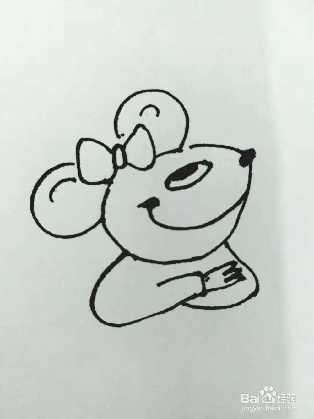 卡通老鼠的简笔画法《一》