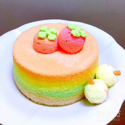 可爱彩虹戚风蛋糕