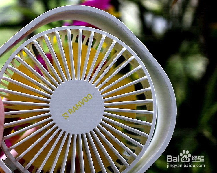 锐舞清语桌面小风扇功能使用