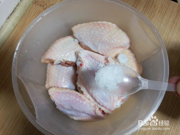 如何制作粽香烤鸡翅