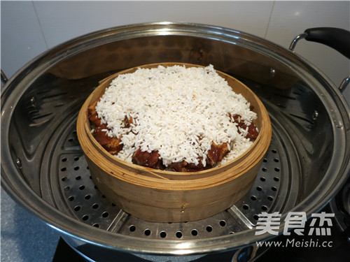 苇叶糯米排骨香