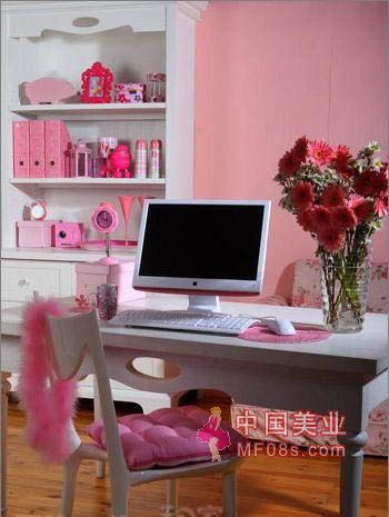 怎样挑选性价比超高的办公电脑桌