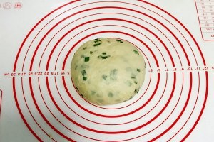 超级好吃的葱香苏打饼