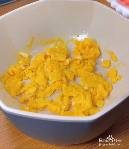 如何在家做轻食版香菇刀削面