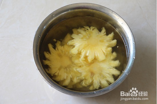 美味菠萝干果花