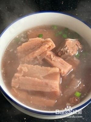 养生汤莲藕排骨的做法