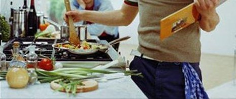 圣诞节或者生日该给女朋友送什么礼物？